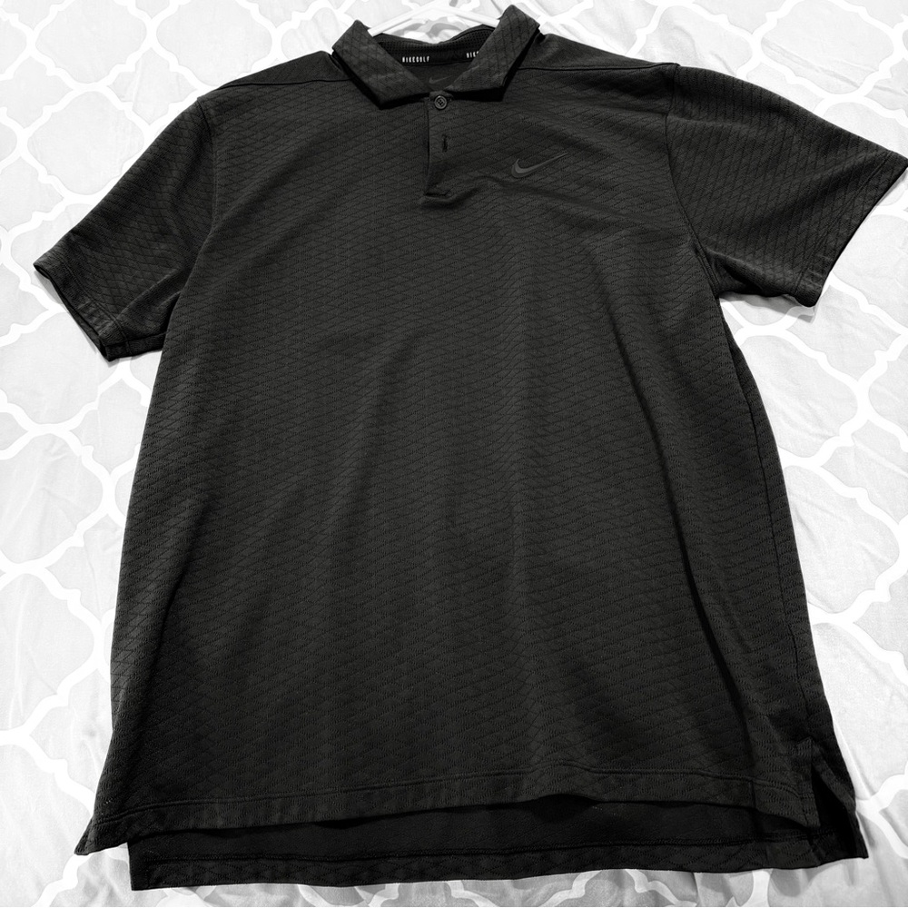 Large Nike Men's Black Polo Shirt